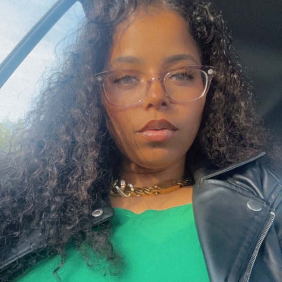 Meet your Posher, Lacienegah - Picture 1 of 1